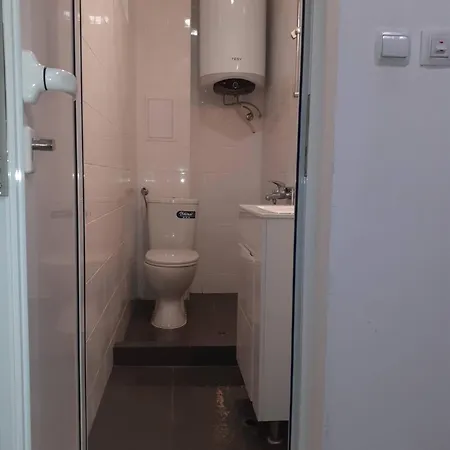 Apartment And Quiet In *